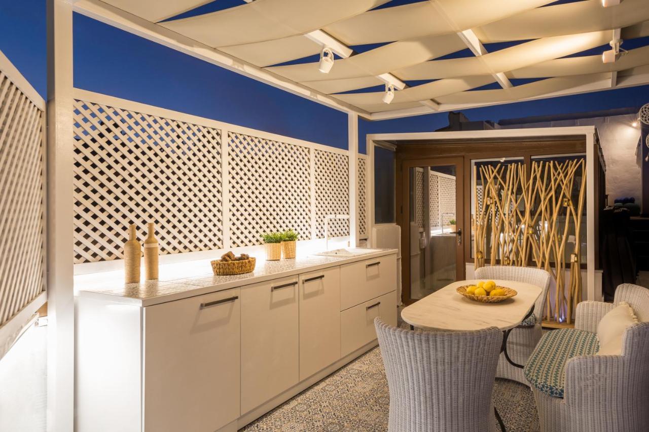Stema Luxury Escape, Rooftop Jacuzzi & Panoramic Views Atsipopoulo Dış mekan fotoğraf